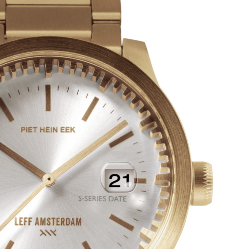 Leff amsterdam Tube watch S42 date brass with pearl case